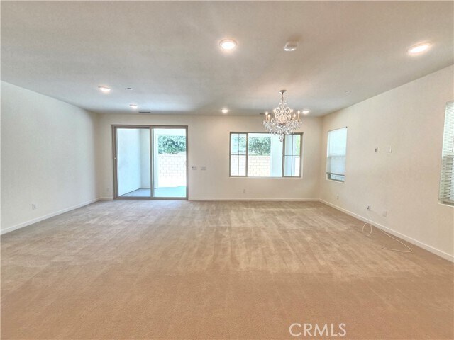 Building Photo - 2679 E Penelope Ln