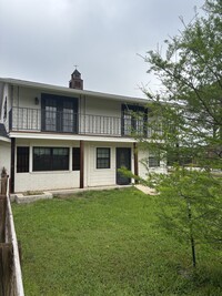 Building Photo - 521 FM 407