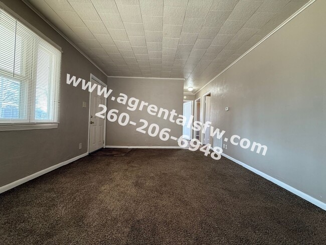 Building Photo - 4715 Bowser Ave