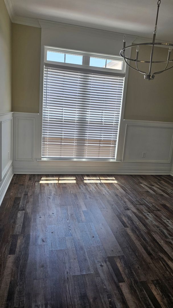 Building Photo - Knights Landing four bedroom home