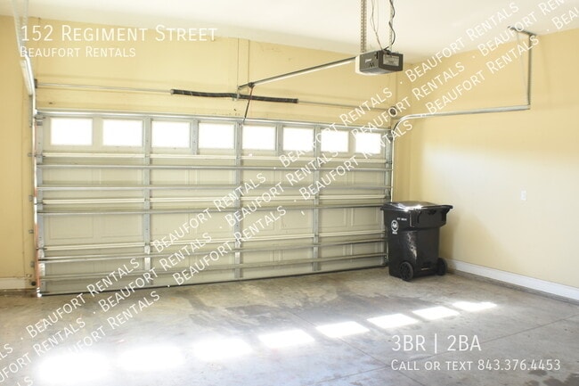 Building Photo - Hearthstone Lakes