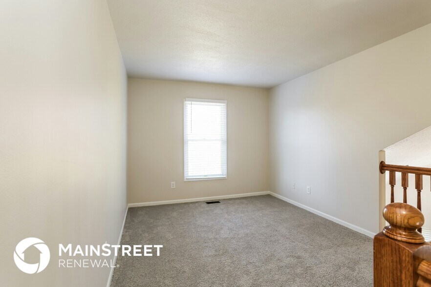 Building Photo - 2025 Santuomo Ave