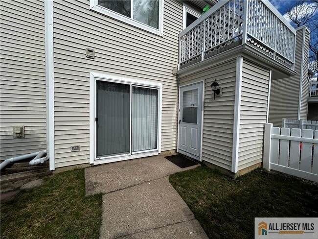 Building Photo - 13 Sweetgum Ln