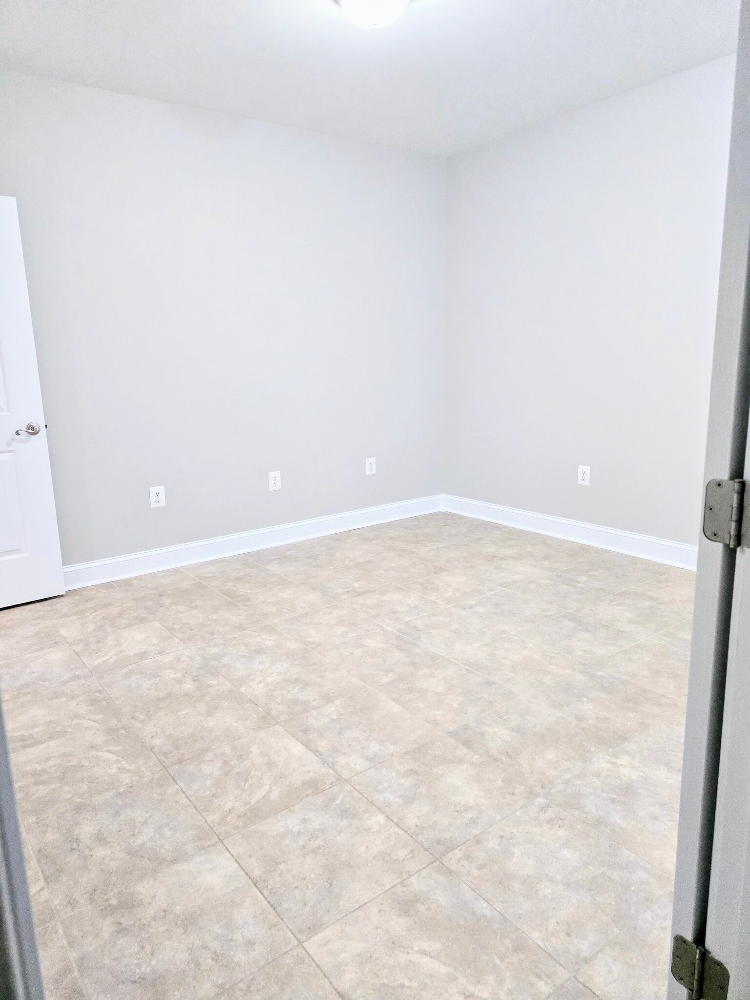 Building Photo - 10850 Misty Creek Ct