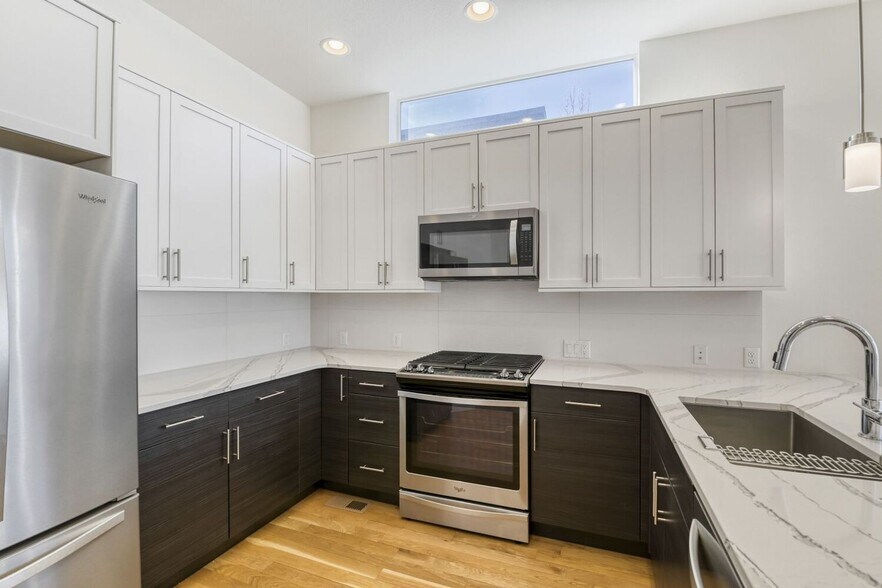 Building Photo - 1356 Snowberry Ln