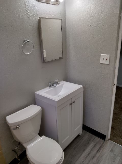 Building Photo - 1994 Elmira St