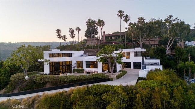 Building Photo - 1436 Summitridge Dr