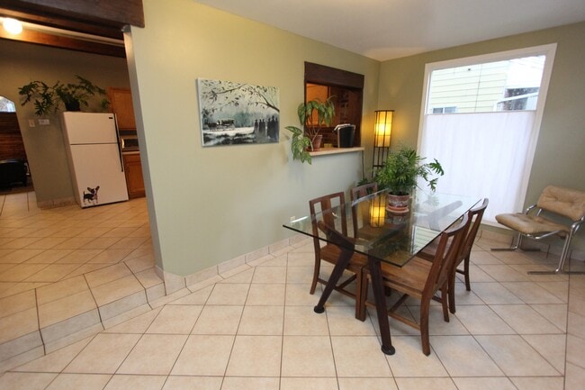 Building Photo - 2610 Quarry St