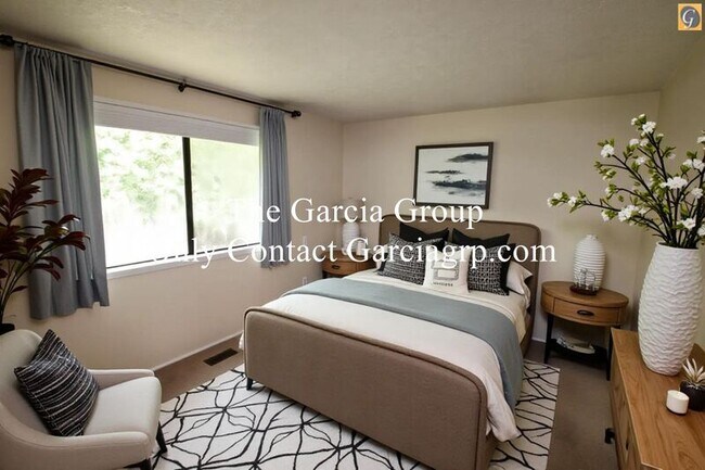 Building Photo - 9585 SW New Forest Dr