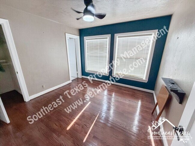 Building Photo - 2640 Louisiana Ave