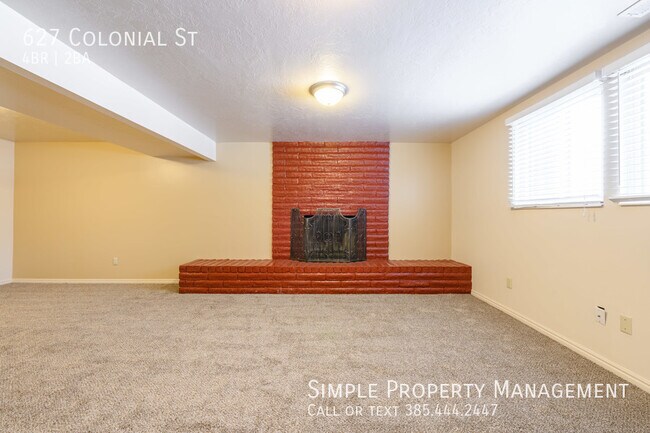 Building Photo - 627 Colonial Ave