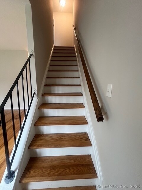 Building Photo - 79 Beths Ave