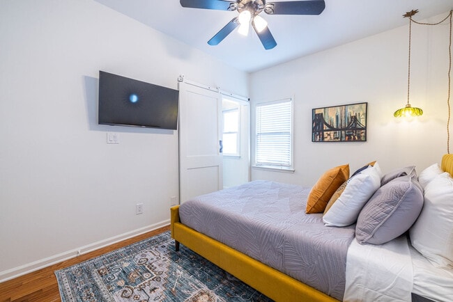 Building Photo - 71 Randolph St NE