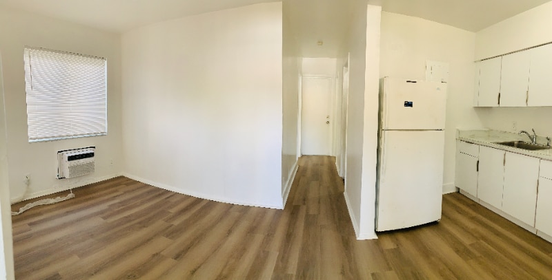 Building Photo - 691 NE 86th St