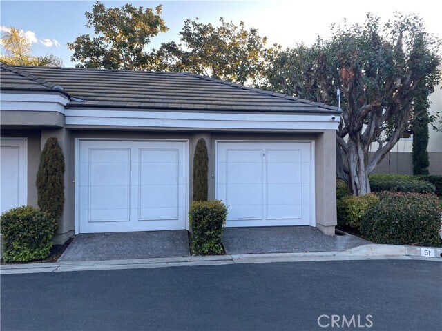 Building Photo - 51 Baycrest Ct