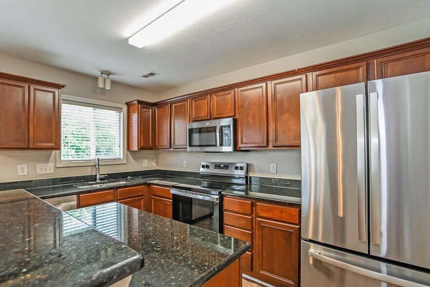 Building Photo - 12824 Walking Stick Dr