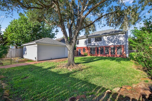 Building Photo - 1719 Park Harbor Estates Dr