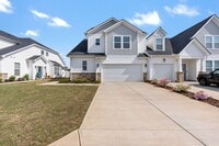 Building Photo - 1615 Chelmsford Ct