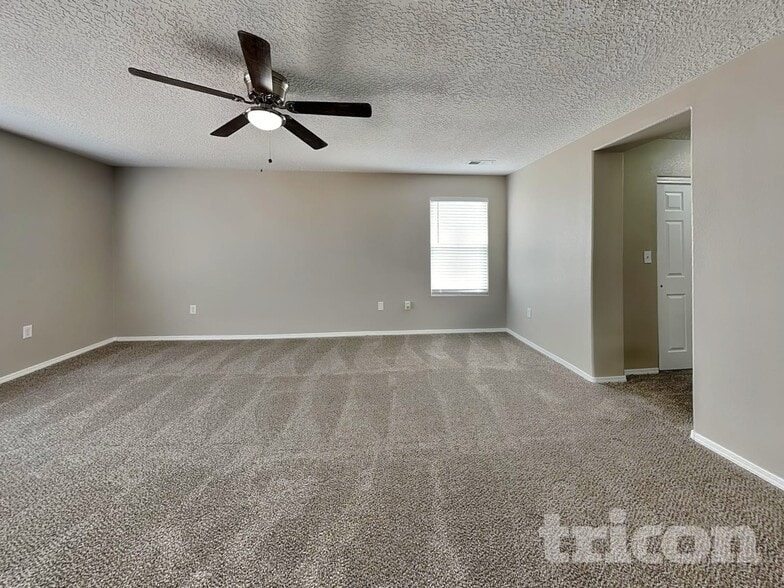 Building Photo - 1295 Carrizo St NW