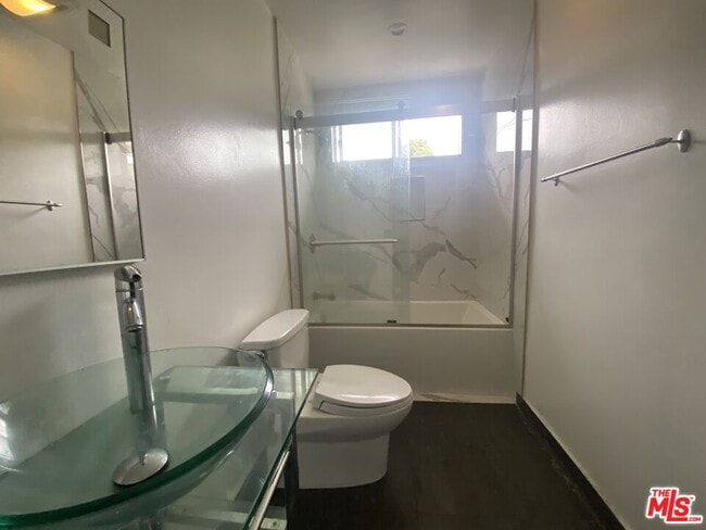 Building Photo - 16169 Sunset Blvd