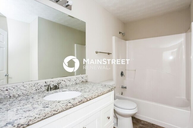 Building Photo - 3 Bedroom Pet-Friendly Home in Atlanta, GA with Main Street Renewal