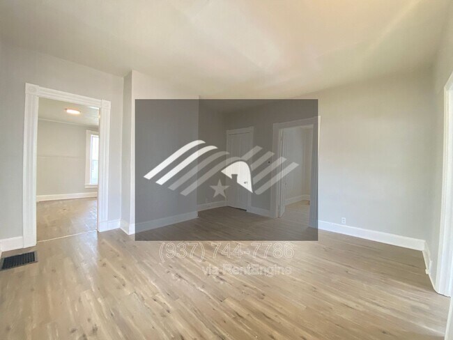 Building Photo - 323 Harrison St