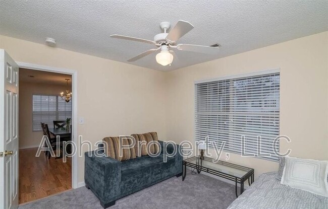 Building Photo - 107 Hammett Grove Ln