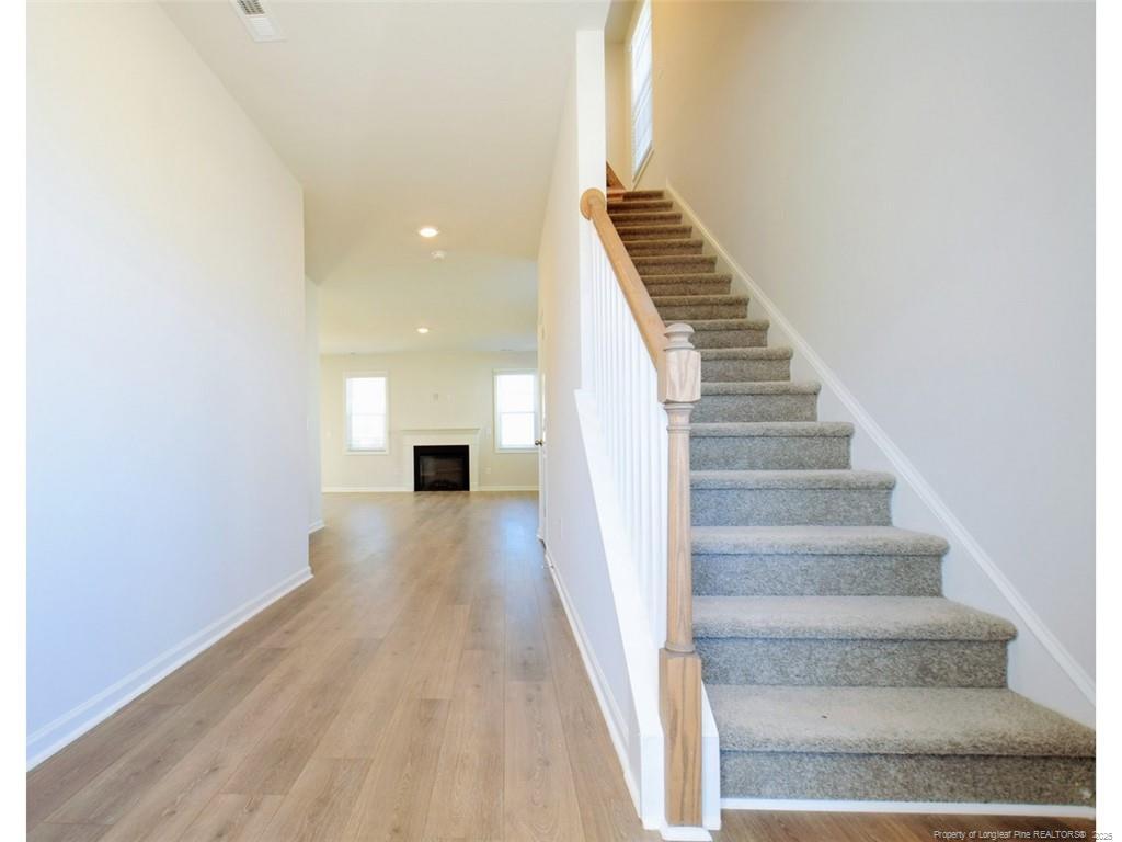 Hallway - 331 Brentmoor Dr