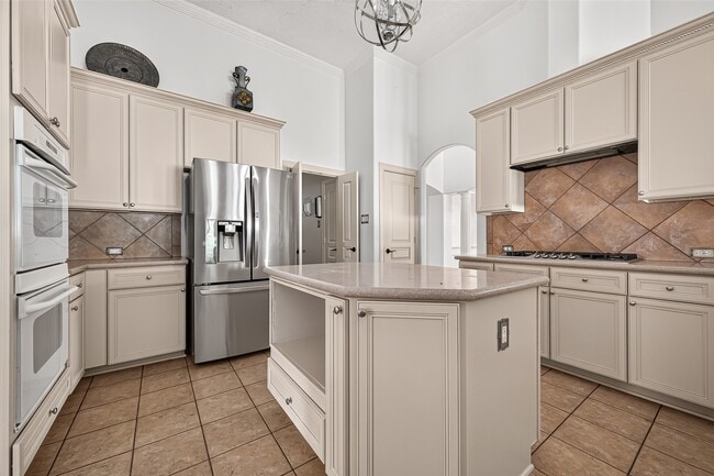 Building Photo - 3831 Lakeridge Canyon Dr