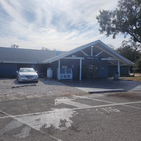 Building Photo - 3000 Clarcona Rd