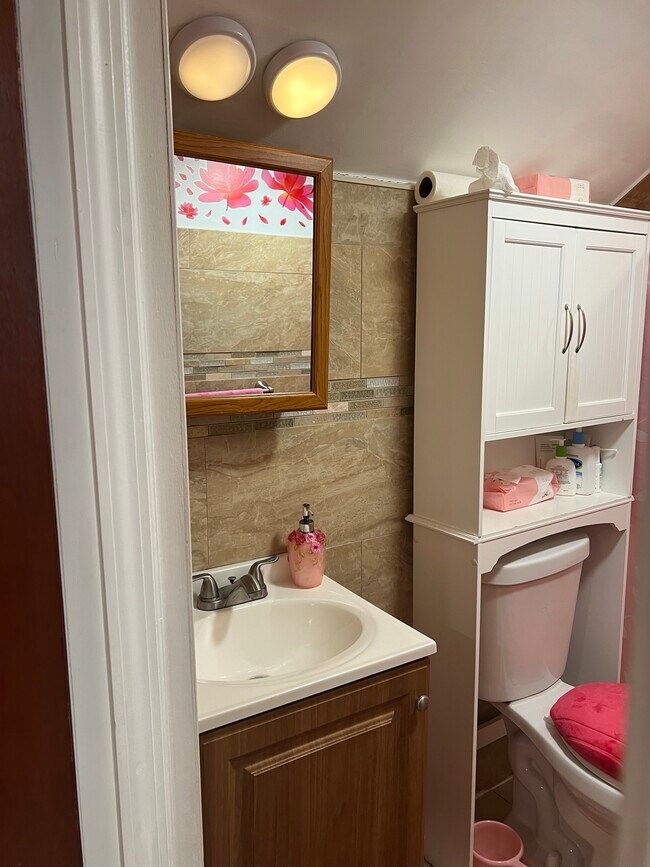 Building Photo - 8482 164th St