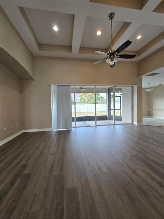 Building Photo - 13613 Larsen Ln