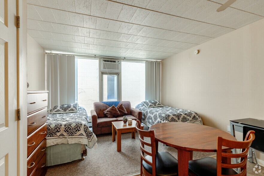 Studio - 312SF - 307 Thompson - Furnished Studios