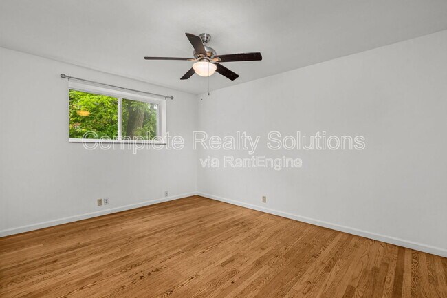 Building Photo - 7876 Big Bend Blvd