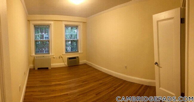 Building Photo - 26 Chauncy St