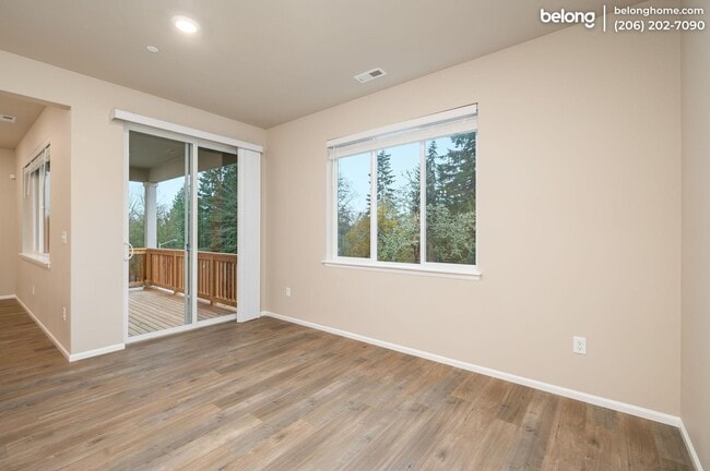 Building Photo - 3878 79th Dr NE