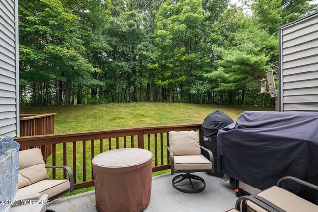 Building Photo - 70 Overlook Dr