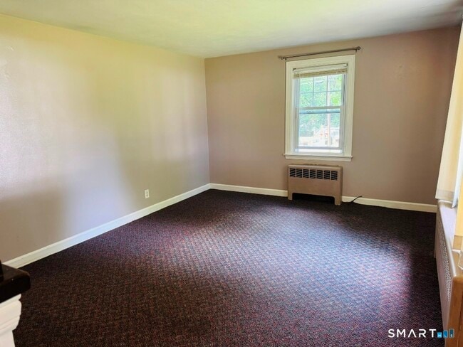 Building Photo - 1507 Woodtick Rd