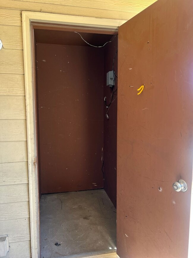 Building Photo - Newly Renovated Condo in Sable Landing   **Move-In Special**