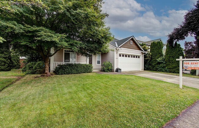 Building Photo - Large 2 Story 4bd 2.5ba Home in Vancouver