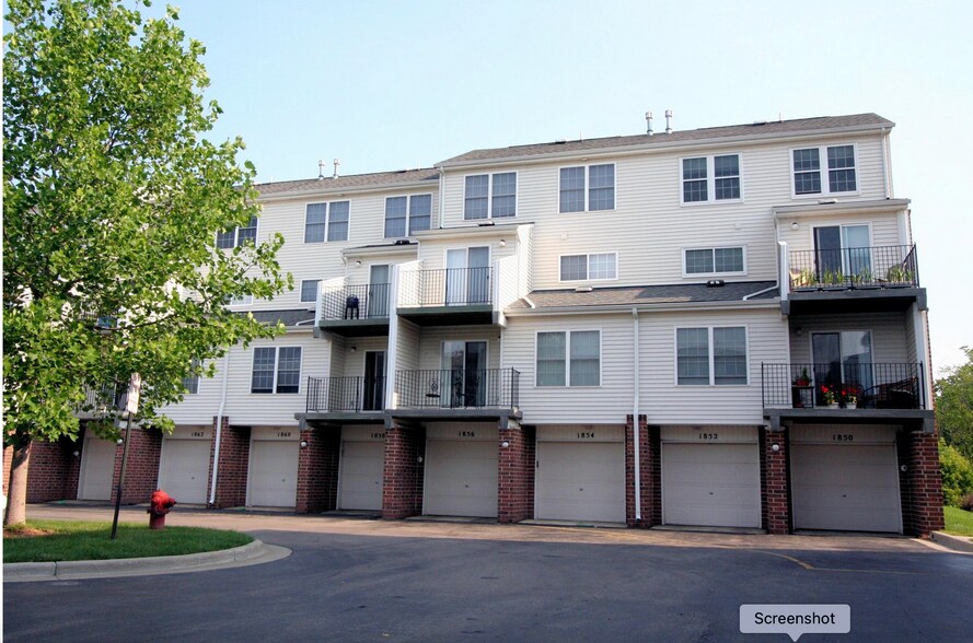 Building Photo - 1954 Lindsay Ln