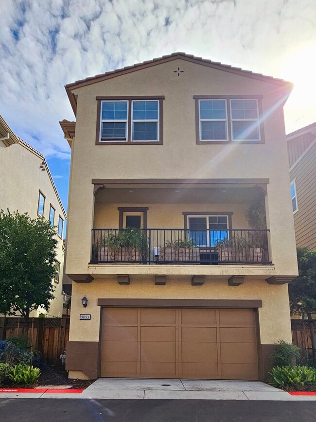 Building Photo - 3893 Fiano Cmn