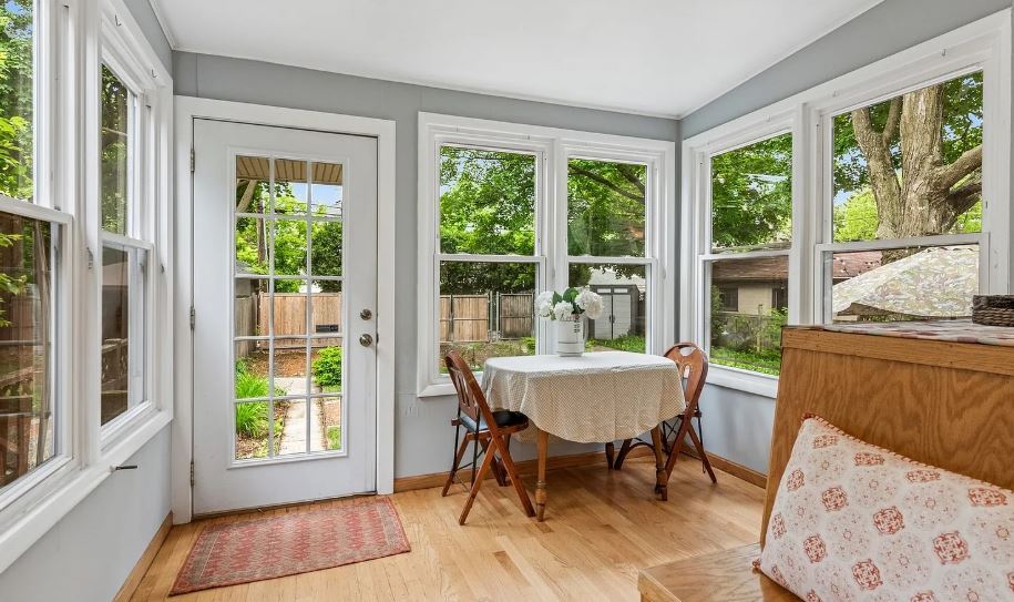 Building Photo - 820 N Oak Park Ave