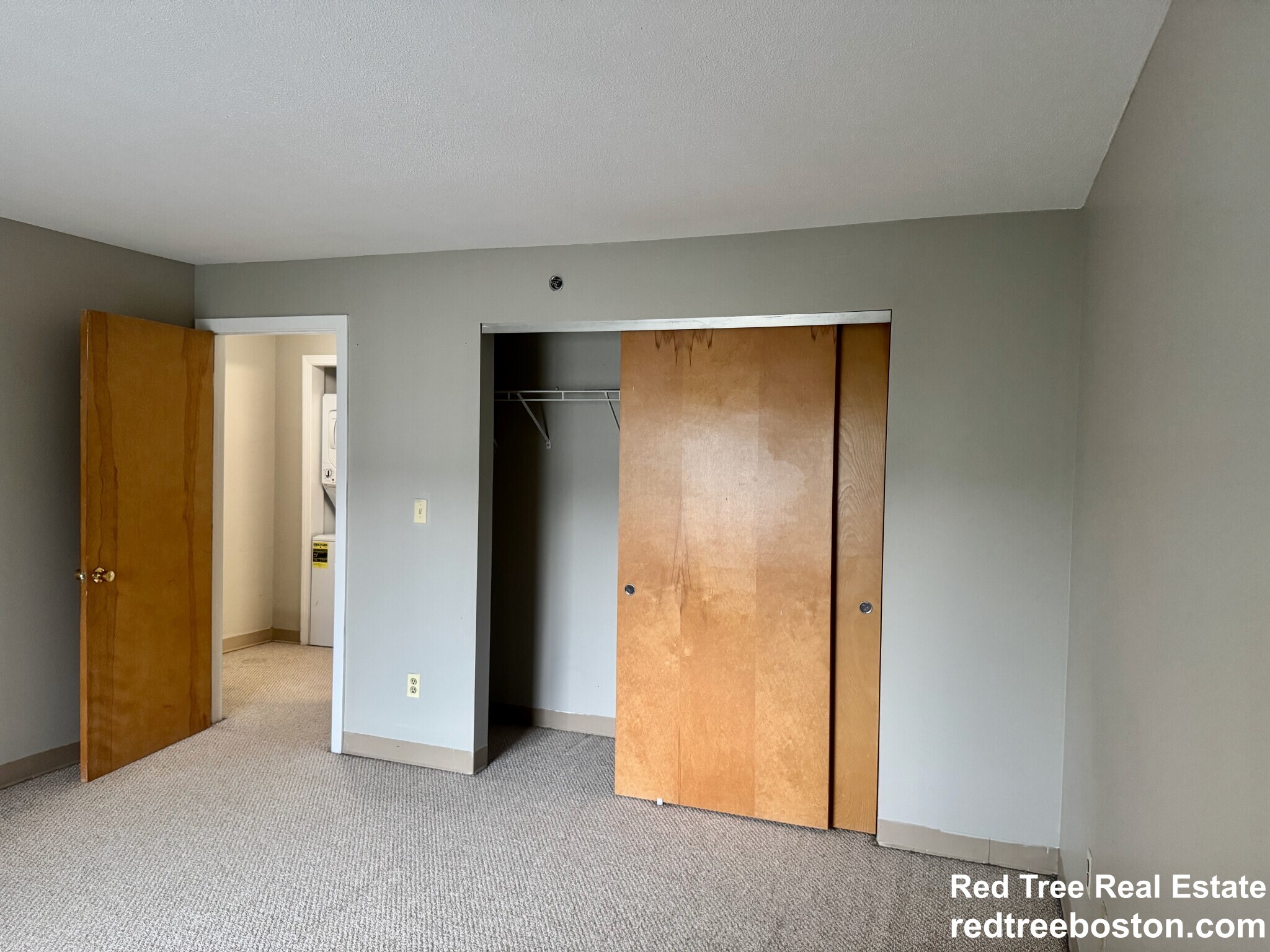 Building Photo - 149 Beacon St