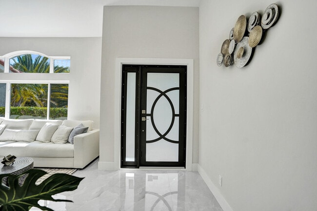 Building Photo - 2881 NW 98th Way