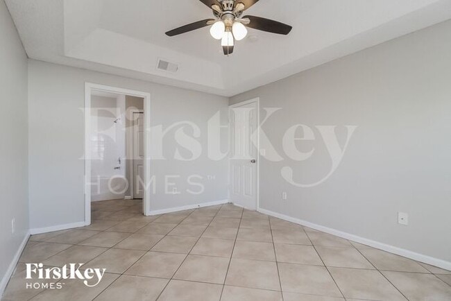 Building Photo - 5156 Aventura Blvd