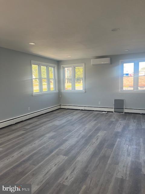 Building Photo - 1132 E Chocolate Ave