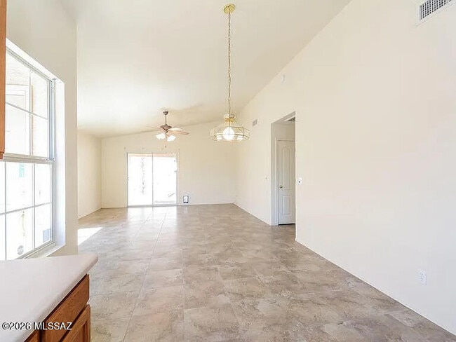 Building Photo - 4490 W Rose Mist Way