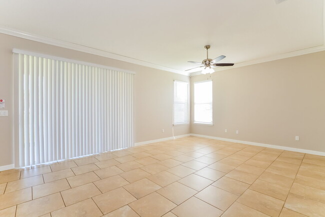 Building Photo - 3209 Olivia Breeze Dr