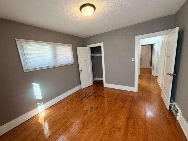 Building Photo - 2213 N 57th St